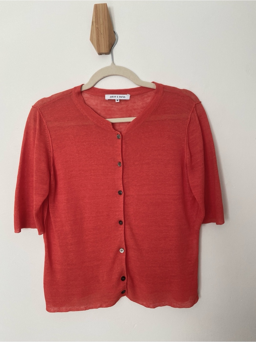 Judith and Charles Short Sleeve Round Neck Button Up Cardigan size Medium Orange